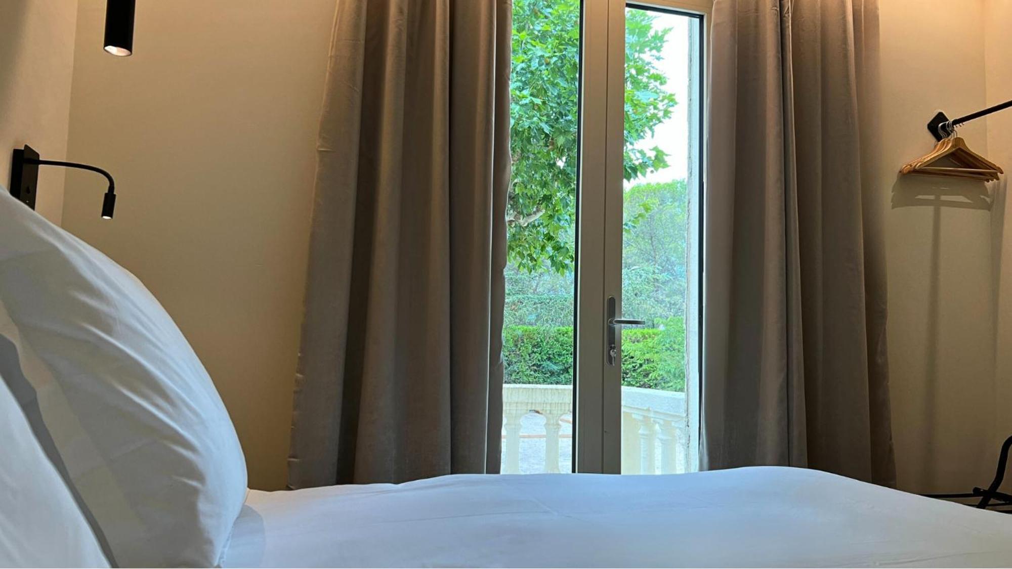 Soko Hotels-Pont Du Gard Ремулен Экстерьер фото